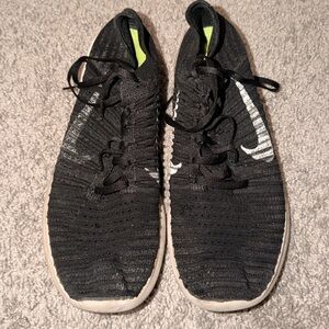 Nike Black Knit Men's Sneakers with White Accents